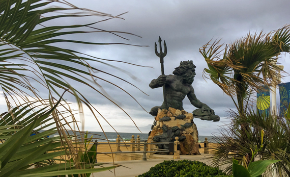 King Neptune, Virginia Beach 570X347